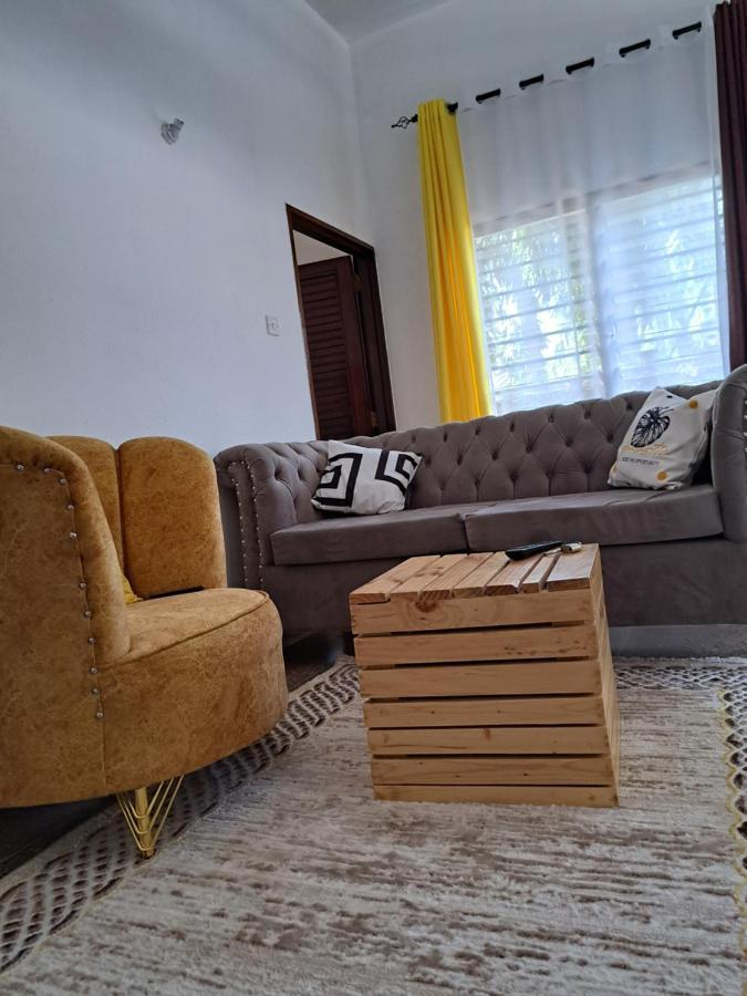 Halisi Stays 1Bed Near Sgr/Airport Mombasa Bagian luar foto