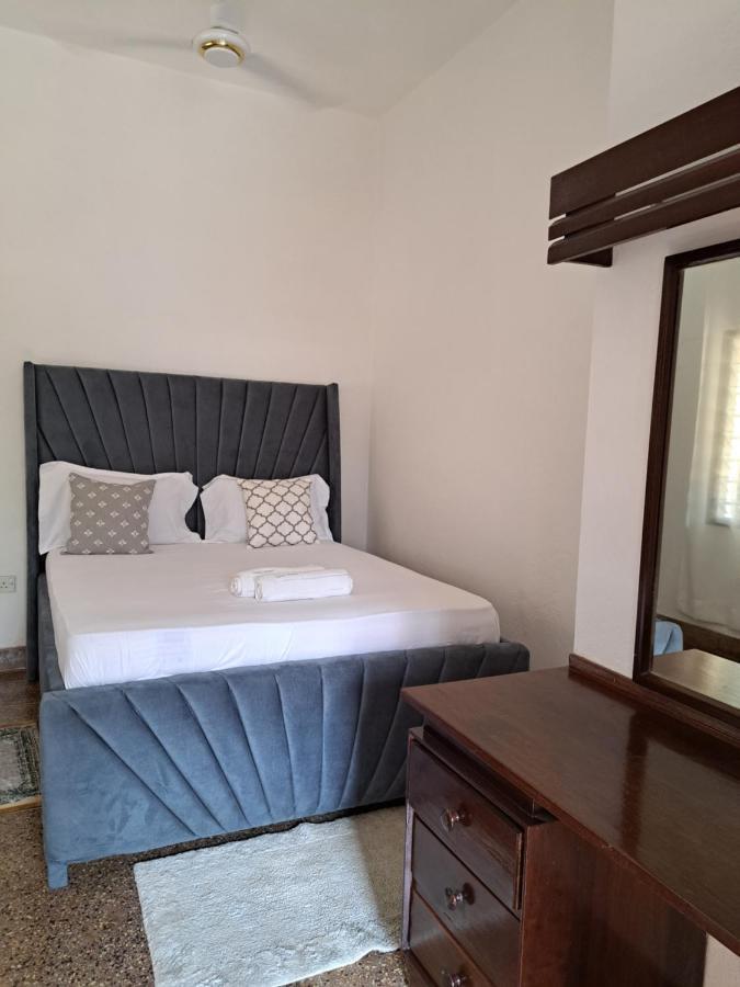 Halisi Stays 1Bed Near Sgr/Airport Mombasa Bagian luar foto